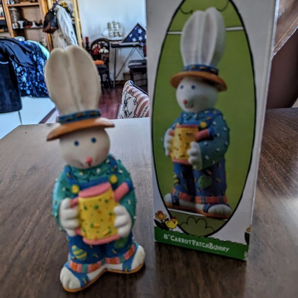Carrot Patch Bunny Rabbit 8" Holiday Workshop Figure Sue Dreamer Easter 1995 - Picture 2 of 16